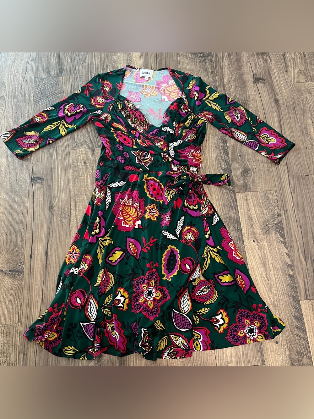 Leota Green Floral Day Dress Faux Wrap Sweetheart Neck Sz M